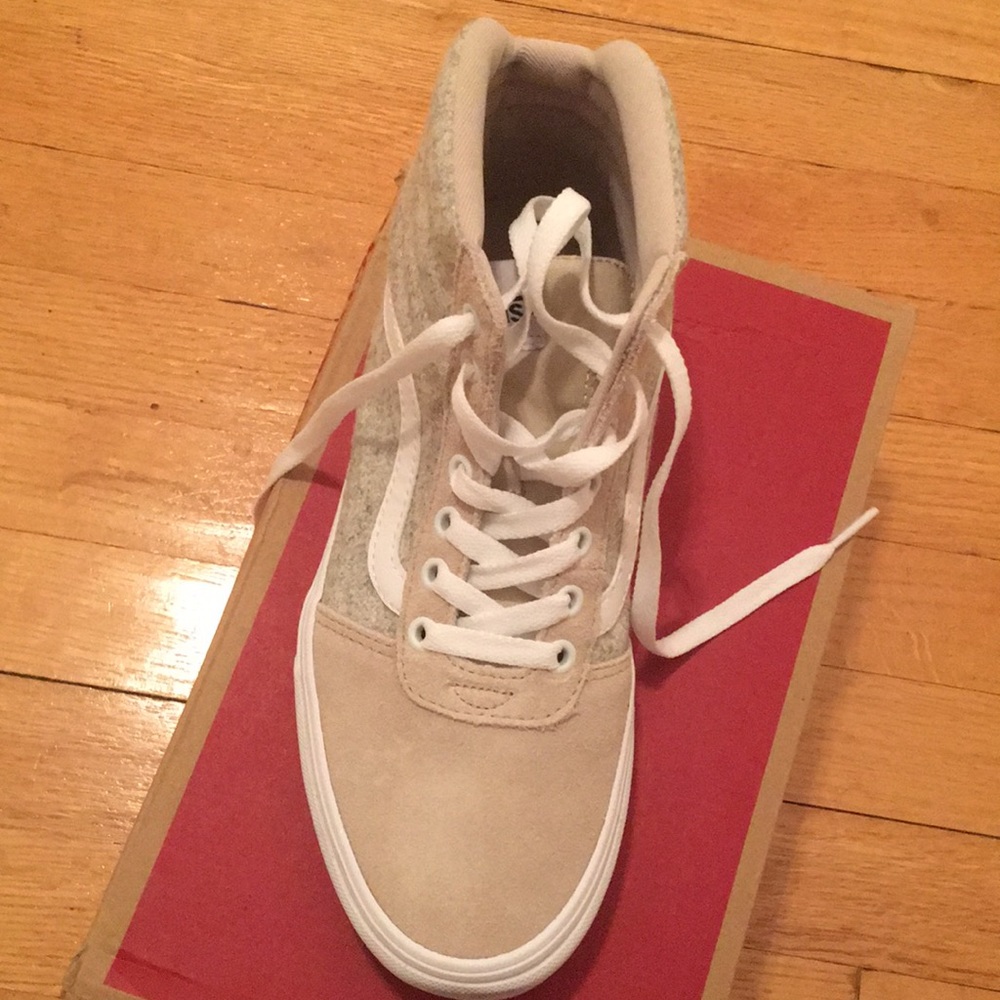 Vans ward high top snickers 8.5 oatmeal